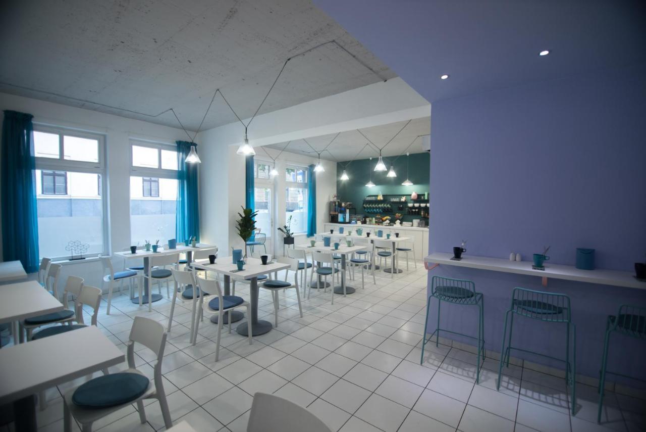 Hotel Civitas Sopron Bagian luar foto
